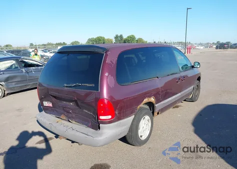 2000 Dodge Grand Caravan Se from USA, damaged, VIN 1B4GP44G7YB726329